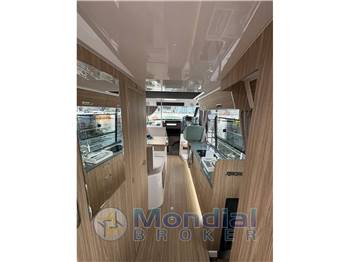 BALT YACHT Suncamper 36