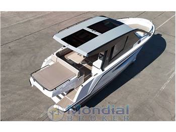 BALT YACHT 950