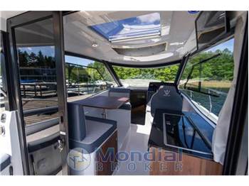 Nautic 880