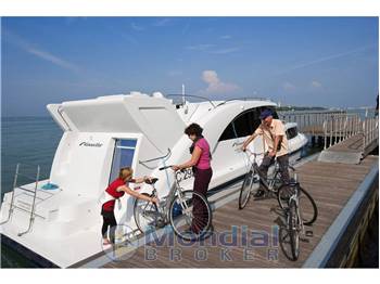 Houseboat Minuetto 6+