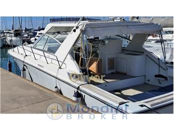 Trojan Yacht-Bertram 38 Express