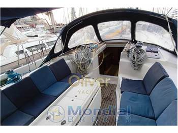 Bavaria 44