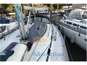 Bavaria 44