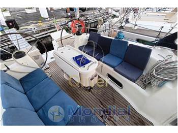 Bavaria 44