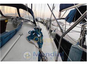 Bavaria 44