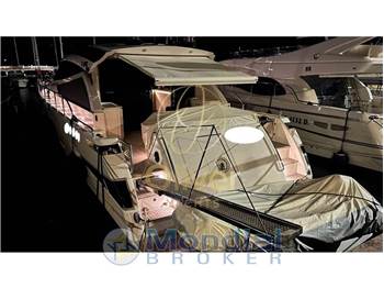 Cantieri Navali del Tirreno Cayman 640