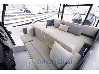 Axopar 37 SUN TOP - BRABUS LINE