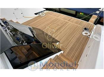 MandaYachts S05