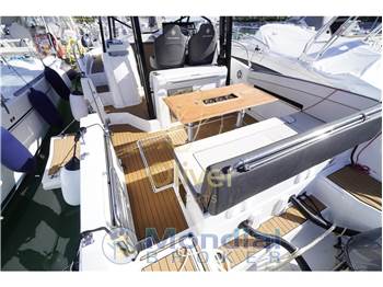 Jeanneau Cap Camarat 9.0
