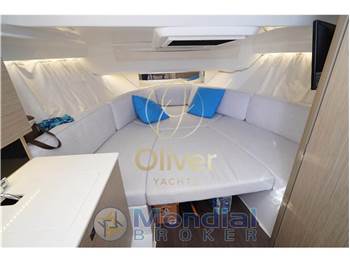 Jeanneau Cap Camarat 9.0