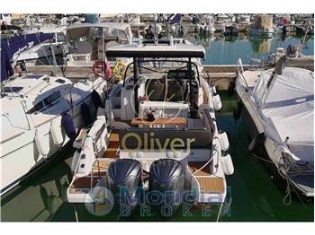 Jeanneau Cap Camarat 9.0