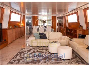 Falcon Yachts 100