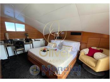 Falcon Yachts 100