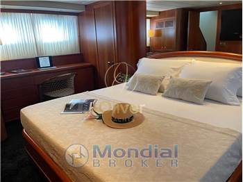 Falcon Yachts 100