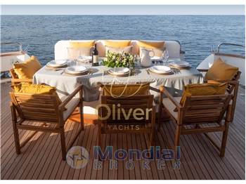 Falcon Yachts 100