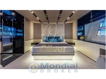 Arcadia Yachts Sherpa 80XL