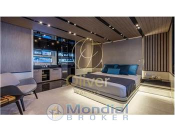 Arcadia Yachts Sherpa 80XL