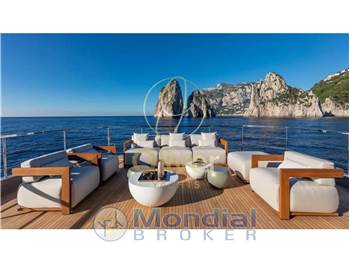 Arcadia Yachts Sherpa 80XL