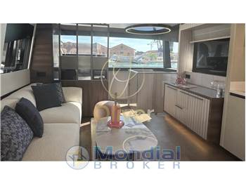 MandaYachts S07 Berlinetta