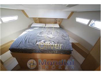 Sealine C330v