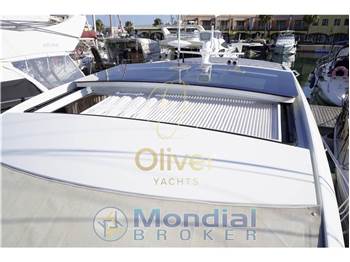 Sealine C330v