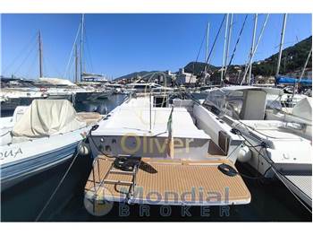 Tornado 38 Flush Deck