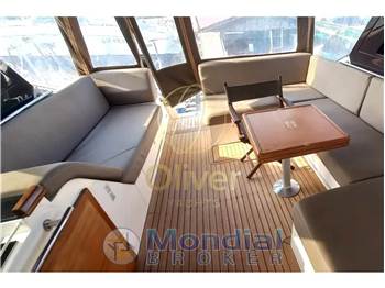 Sealine SC 47