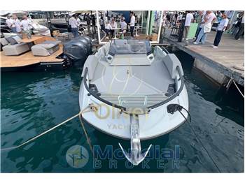Sessa Marine KEY LARGO 25