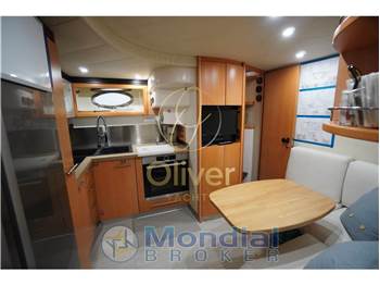 Pershing Pershing 76