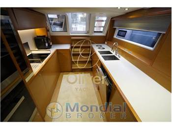 Lagoon 620