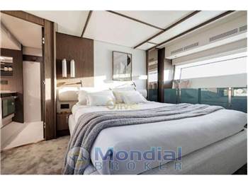 Azimut 72 Fly MY 2024