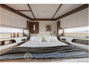 Azimut 72 Fly MY 2024
