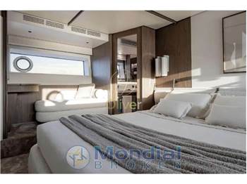 Azimut 72 Fly MY 2024