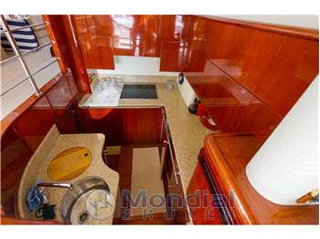 Fairline Squadron 55 Fly