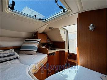 Tiara 2900 Coronet Harbour Edition