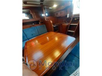 Hallberg Rassy 42 E HR 42-E