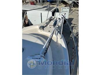 Boston Whaler 285 Conquest