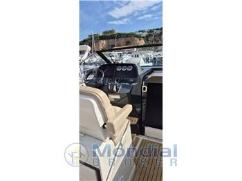 Quicksilver Sundeck 875