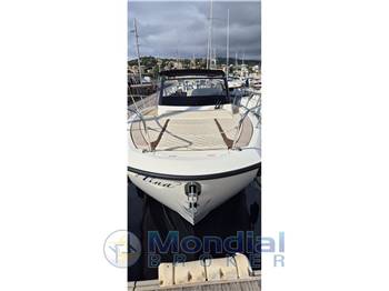 Quicksilver Sundeck 875