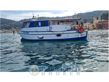Naval Tirreno 34