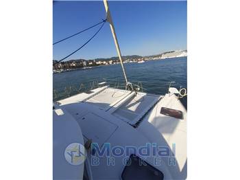 Lagoon 380 380