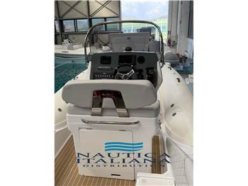 Nautica Salpa Soleil 21.5