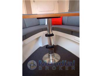Need yacht 33 cabin