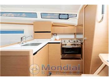 Jeanneau Sun odyssey 350