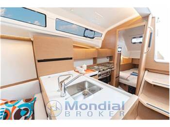 Jeanneau Sun odyssey 350