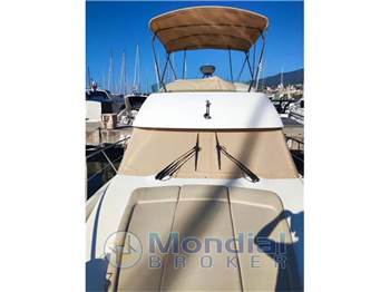 Jeanneau Prestige 32