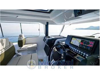 Jeanneau Ex 34 cabin