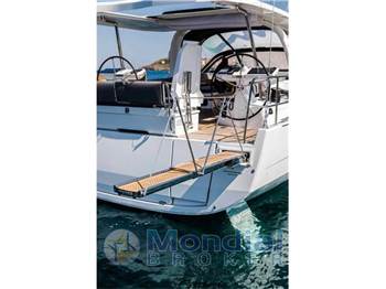 Jeanneau yacht J60