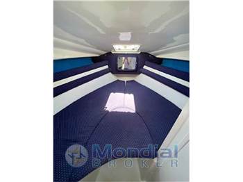 Saver 650 cabin