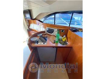 Admiral's yacht Erredesign 42